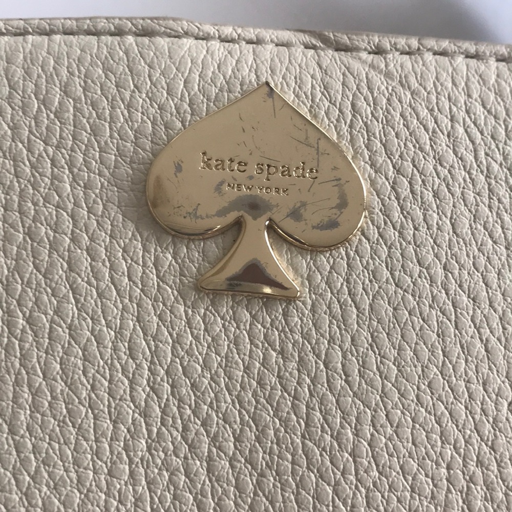 Kate Spade Wallet - Picture 2 of 4